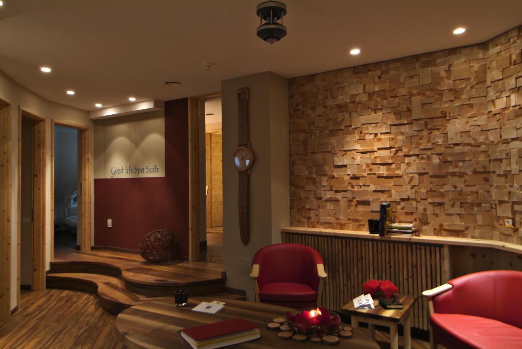 Good Life Hotel Zirm Обереген Екстериор снимка