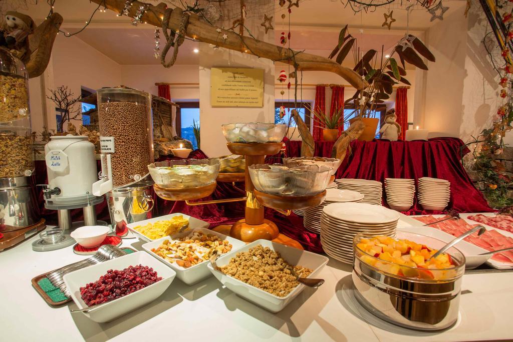 Good Life Hotel Zirm Обереген Екстериор снимка